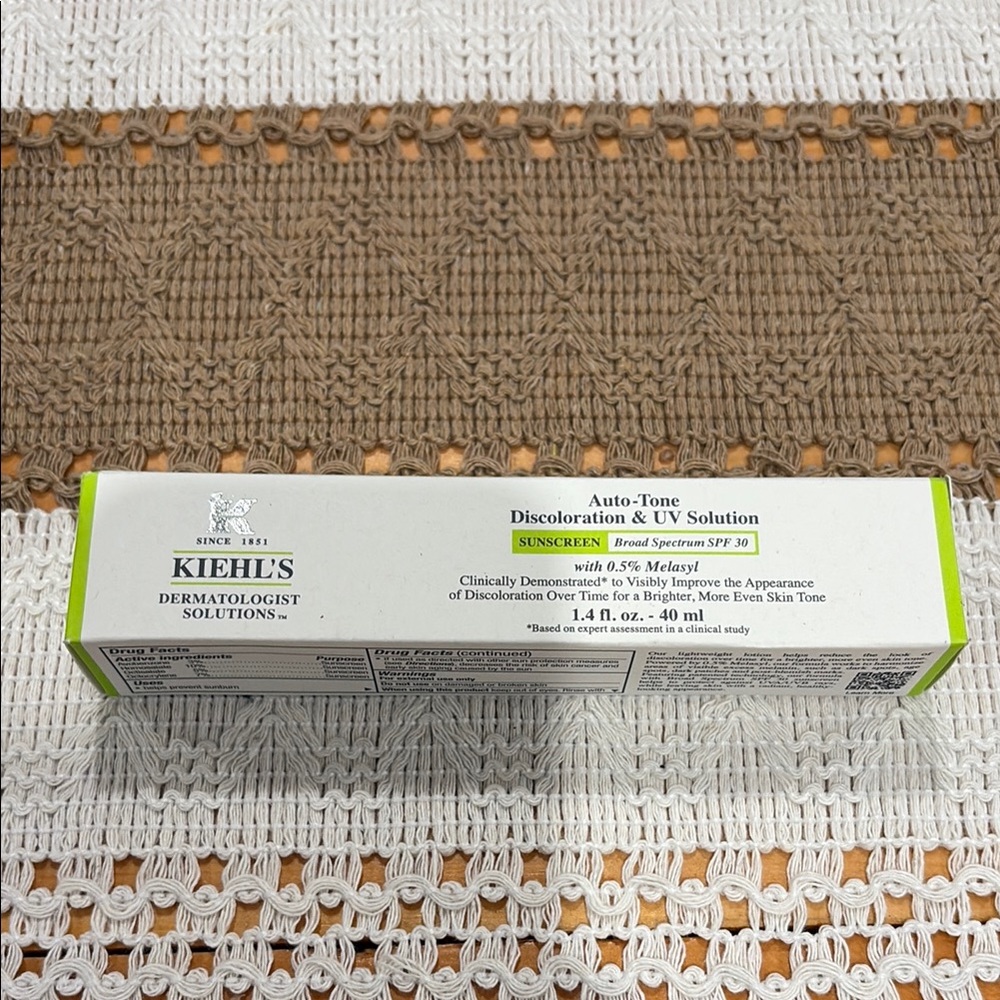 Kiehl's Auto Tone Discoloration & UV Solution